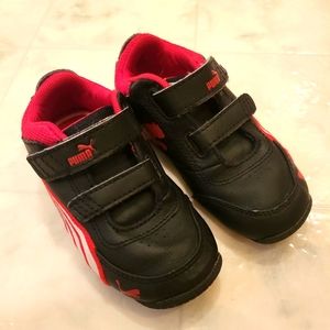 Puma Ferrari Baby Boy sneakers size 6